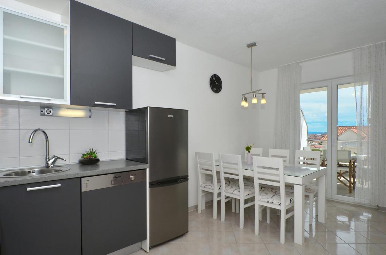 Apartments Vrania เซเกต วรันยีชา ภายนอก รูปภาพ