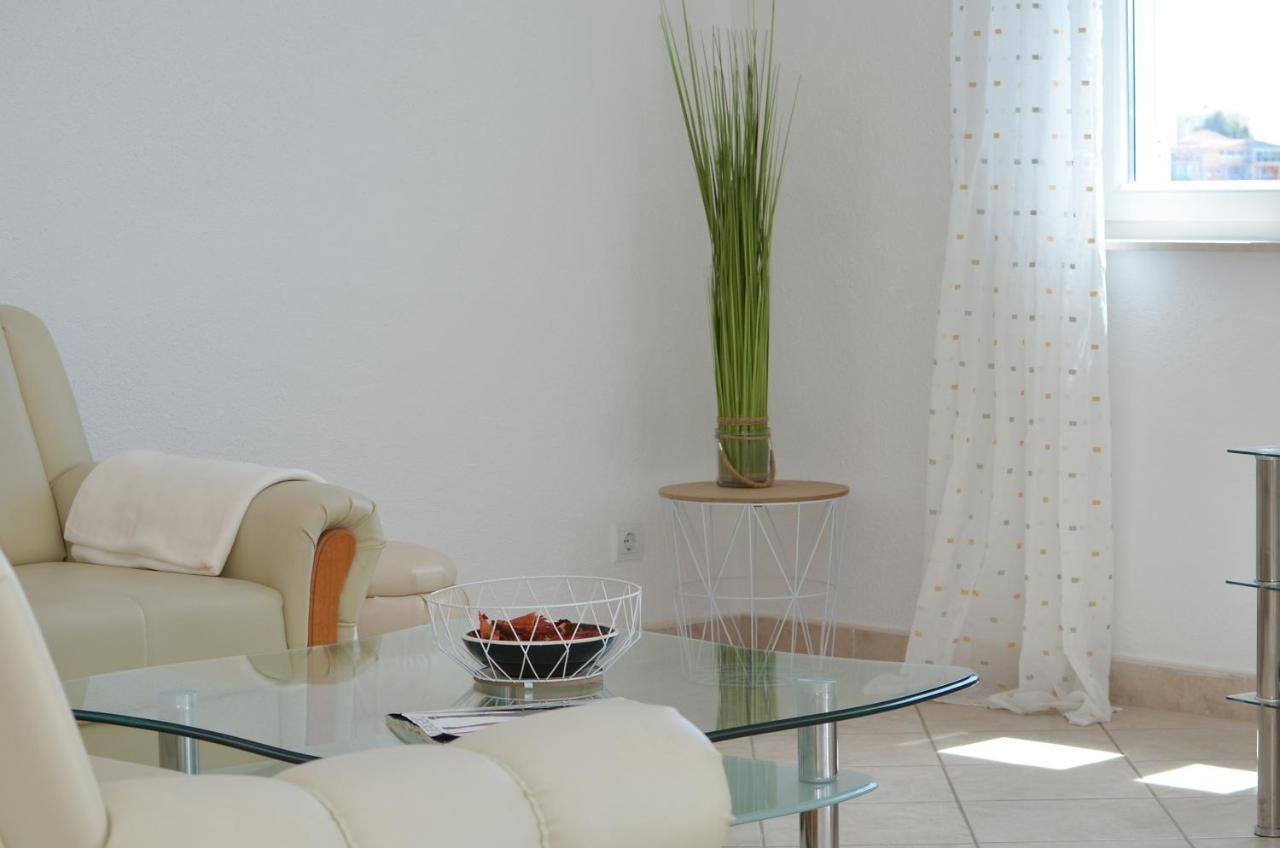 Apartments Vrania เซเกต วรันยีชา ภายนอก รูปภาพ