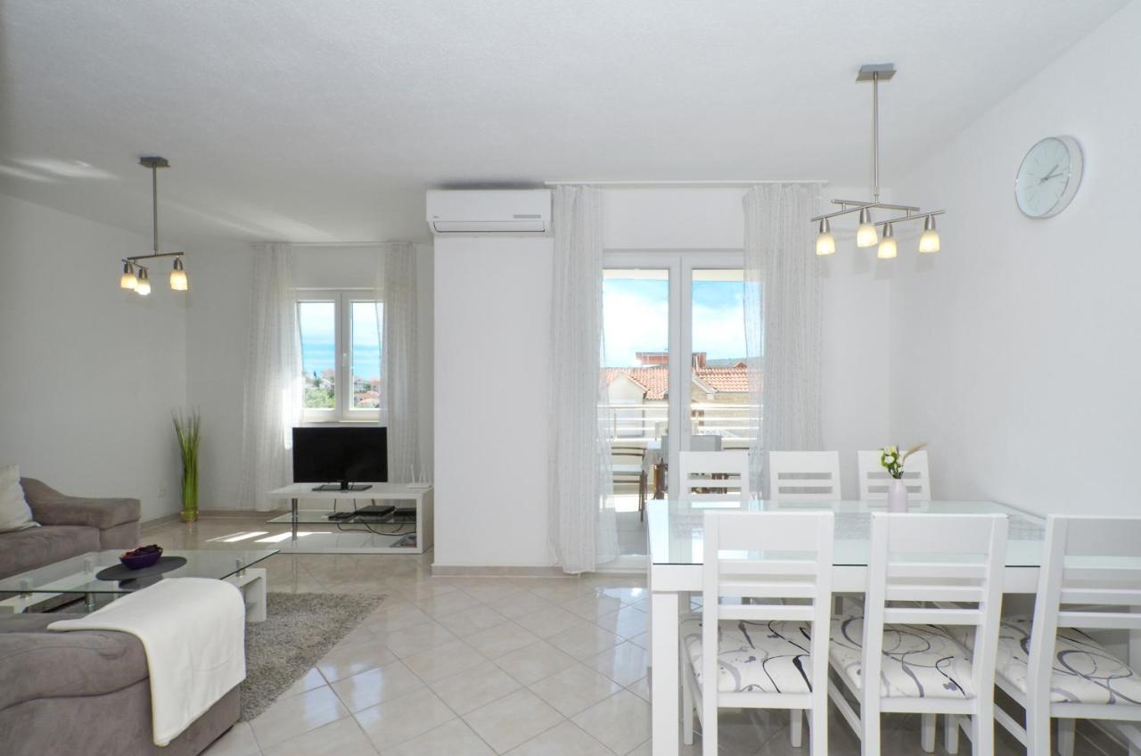 Apartments Vrania เซเกต วรันยีชา ภายนอก รูปภาพ